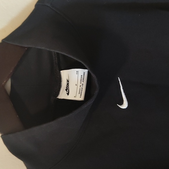 Nike Mock Neck Top - Picture 2 of 3